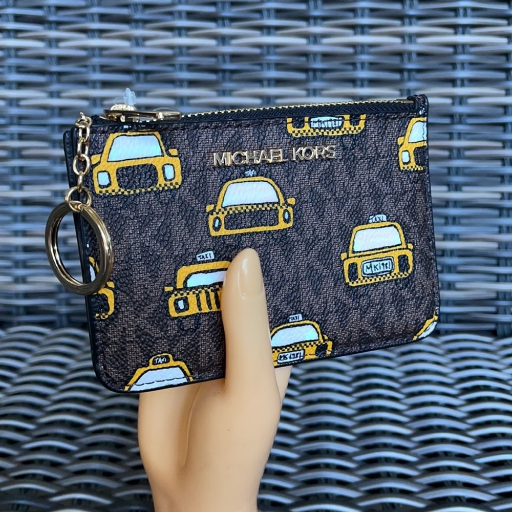 NEW YORK CITY Jet Set Travel Sm TZ Coinpouch - Picture 14 of 16